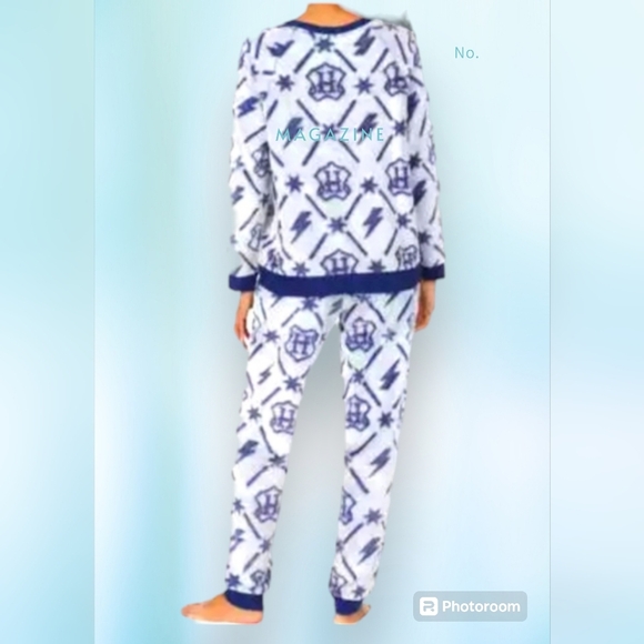 Wizarding World Womens 2-Piece Harry Potter Fleece Jogger Lounge Set, XL… - Picture 2 of 11